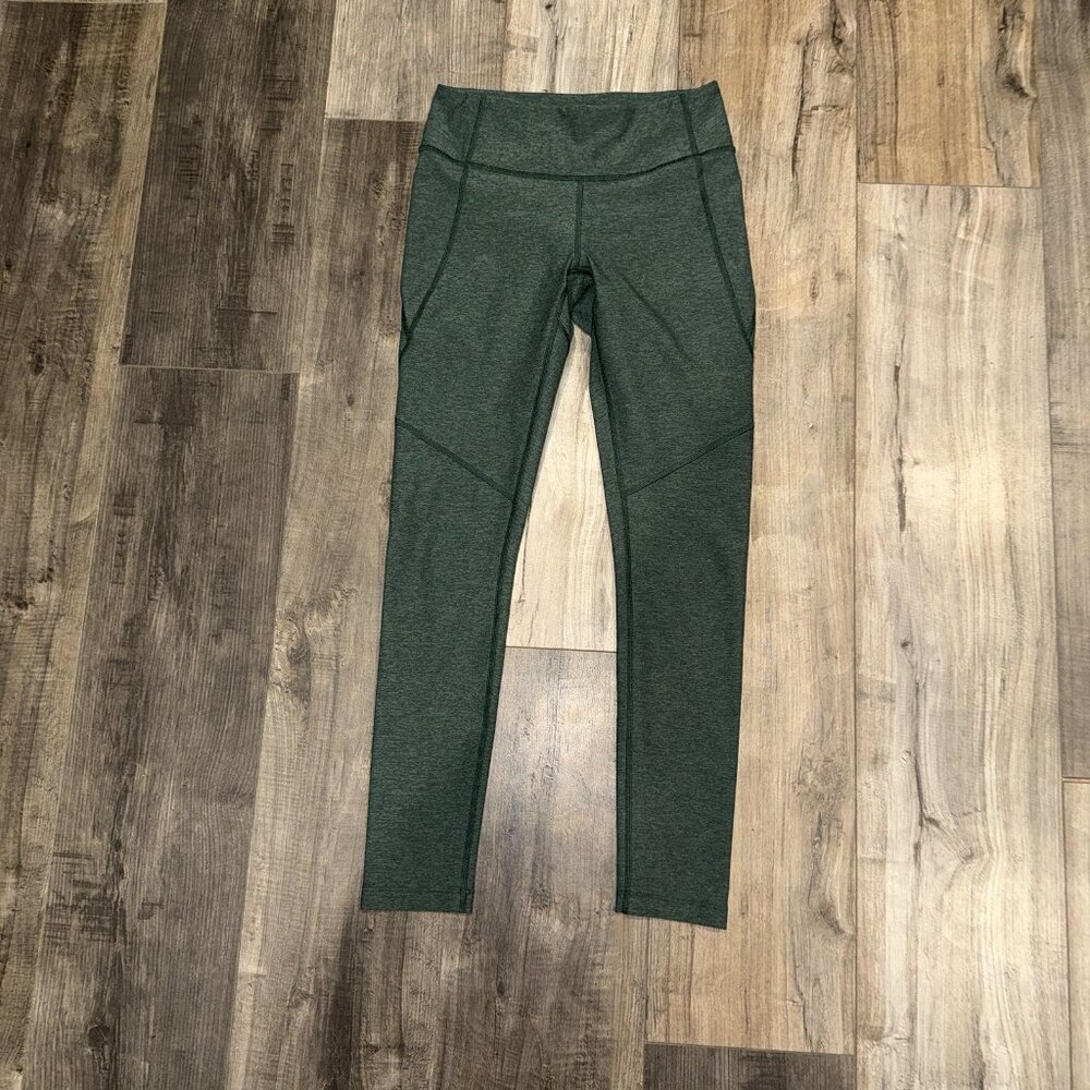 Outdoor Voices Size Small Warmup Leggings Hunter‎ Green 3/4 Length Workout Yoga
